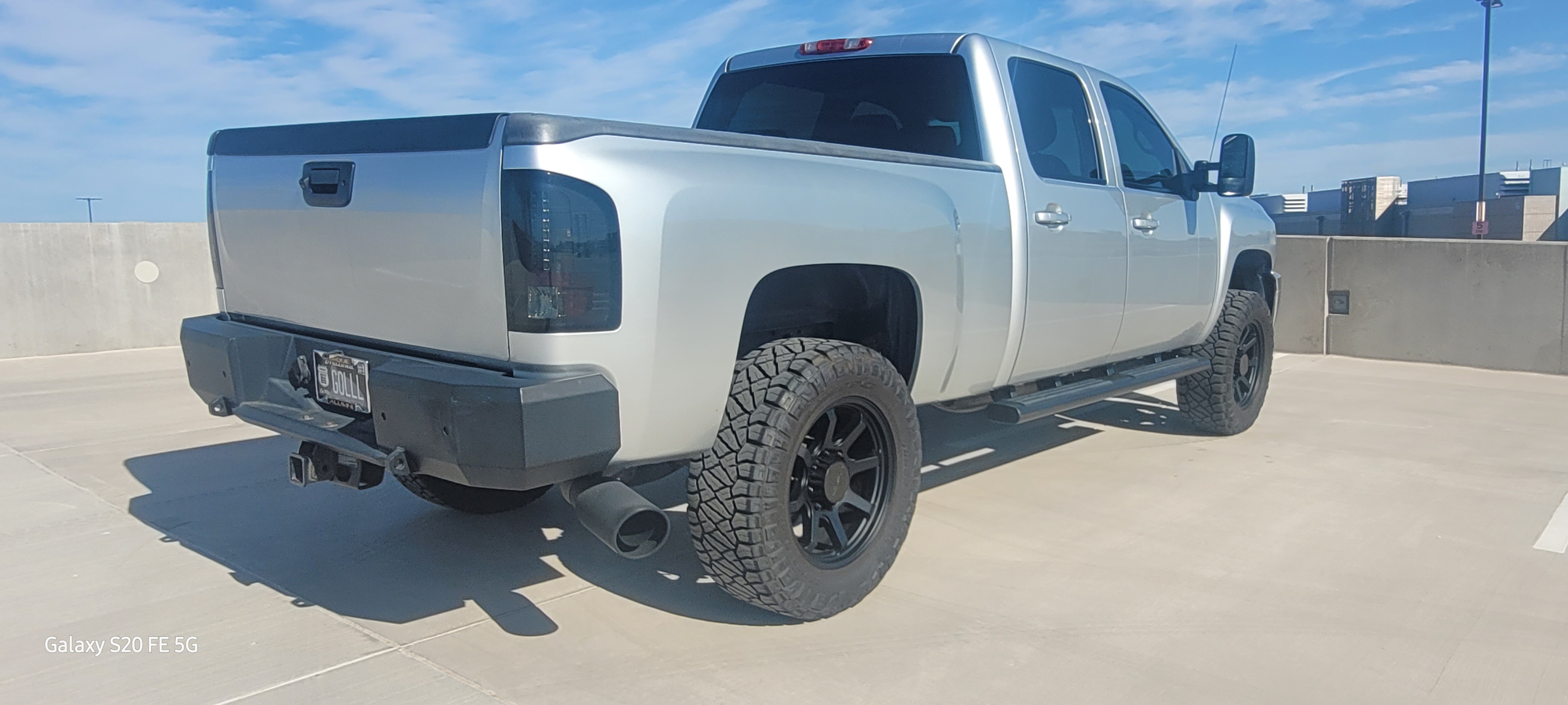 Used 2012 Chevrolet Silverado 2500 LTZ w/ LTZ Plus Package AWD/4WD image 1