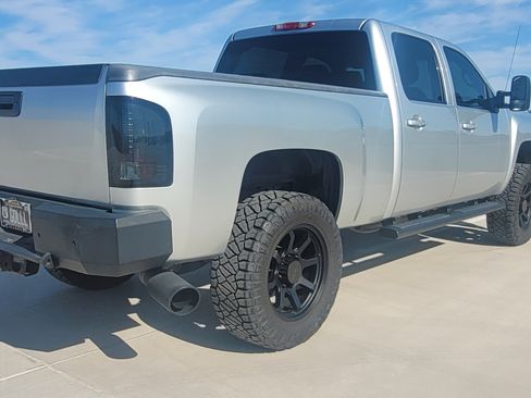 Used 2012 Chevrolet Silverado 2500 LTZ w/ LTZ Plus Package AWD/4WD image 1