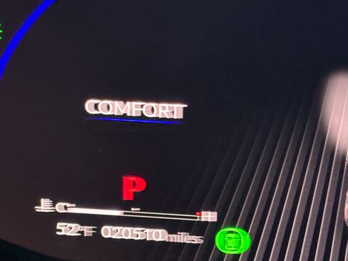 Used 2024 Acura MDX SH-AWD w/ Advance Package image 13