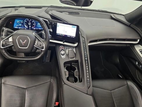 Used 2021 Chevrolet Corvette Stingray Convertible 2D w/ Z51 Performance Package image 13