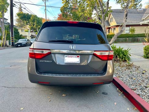 Used 2012 Honda Odyssey EX image 2