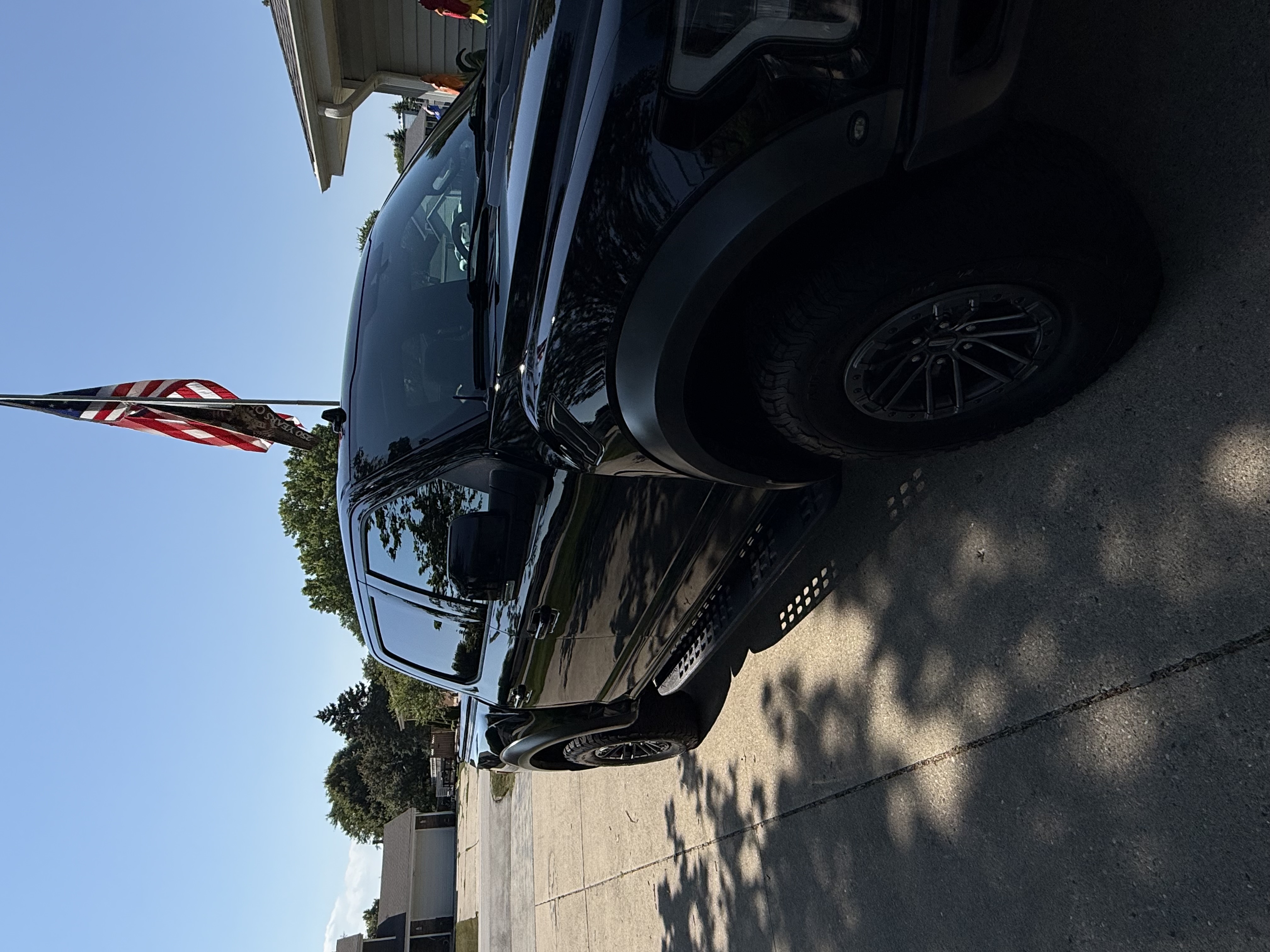 Used 2019 Ford F150 Raptor w/ Equipment Group 802A Luxury AWD/4WD image 4