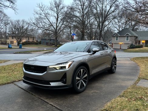 Used 2021 Polestar Polestar 2 image 1