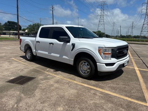 Used 2021 Ford F150 XL w/ Trailer Tow Package RWD image 6