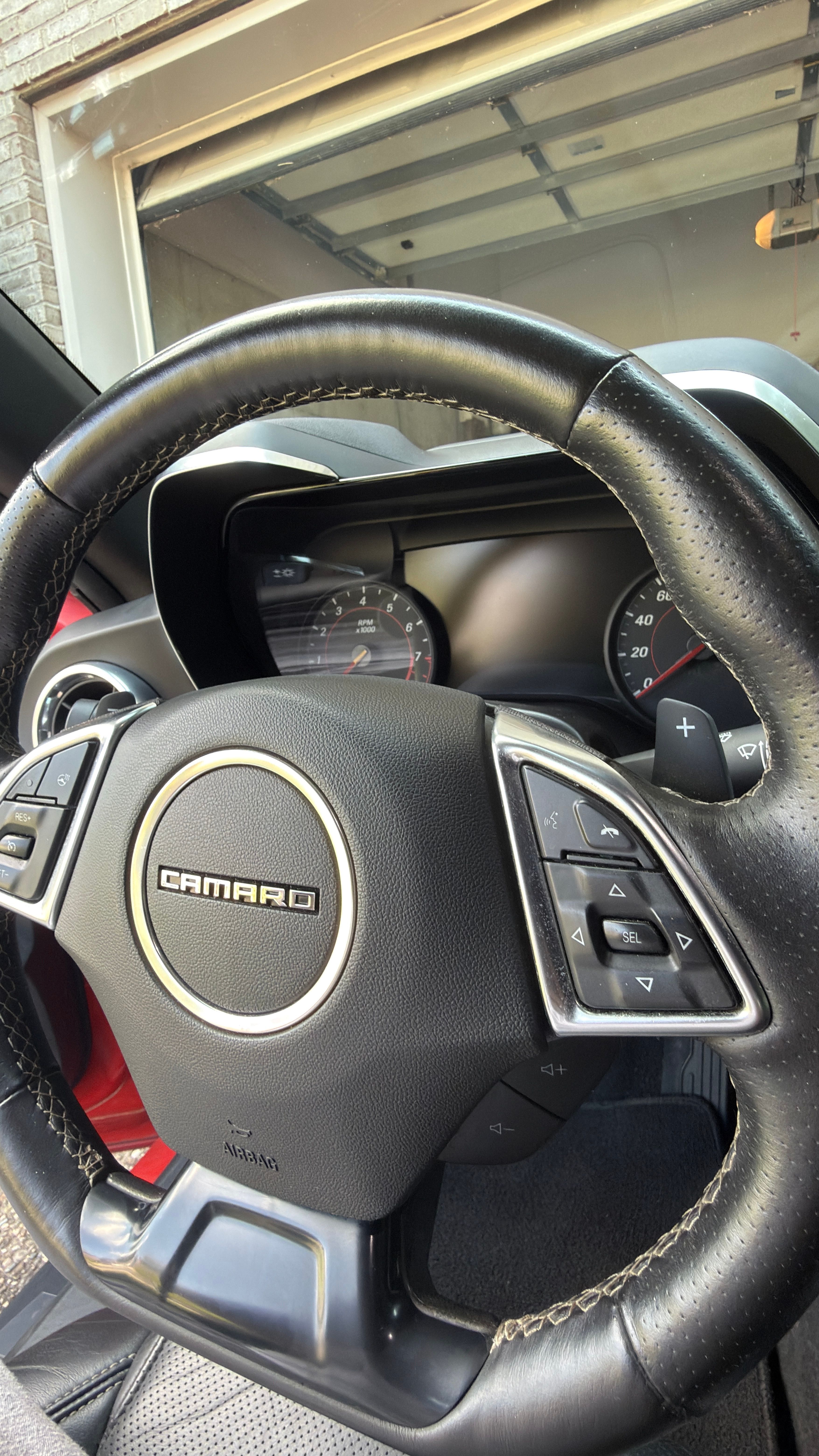 Used 2016 Chevrolet Camaro LT RWD image 15