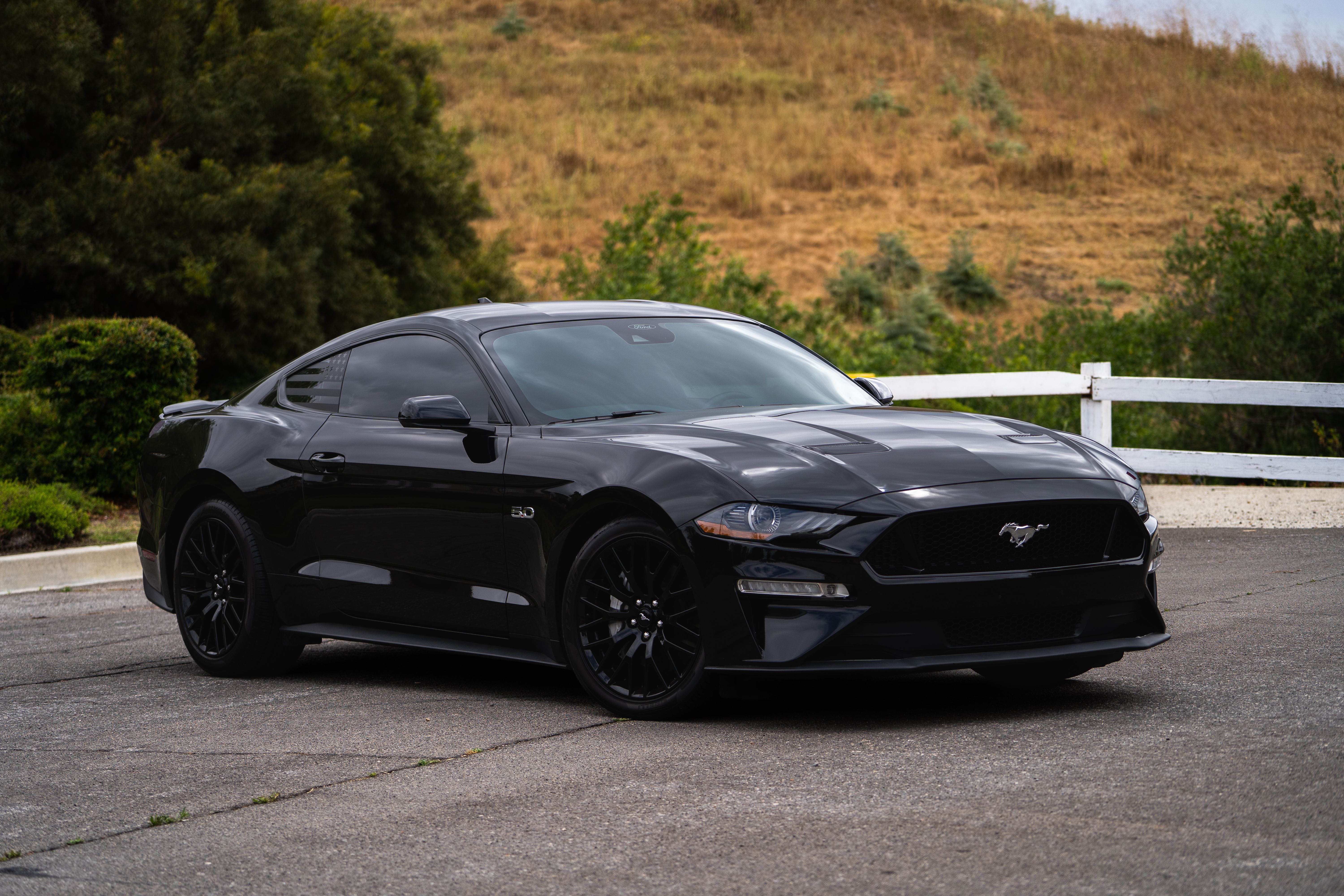 Used 2021 Ford Mustang GT RWD image 1