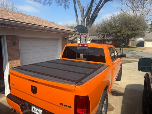Used 2015 RAM 1500 Sport w/ Ignition Orange Sport Package image 15