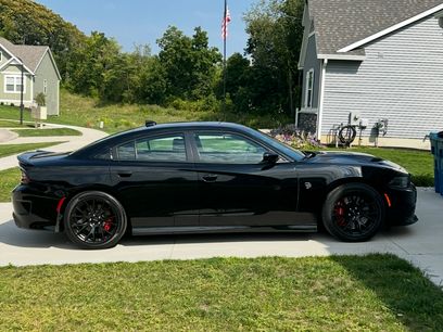Used 2016 Dodge Charger SRT Hellcat w/ Harman/Kardon Audio Group
