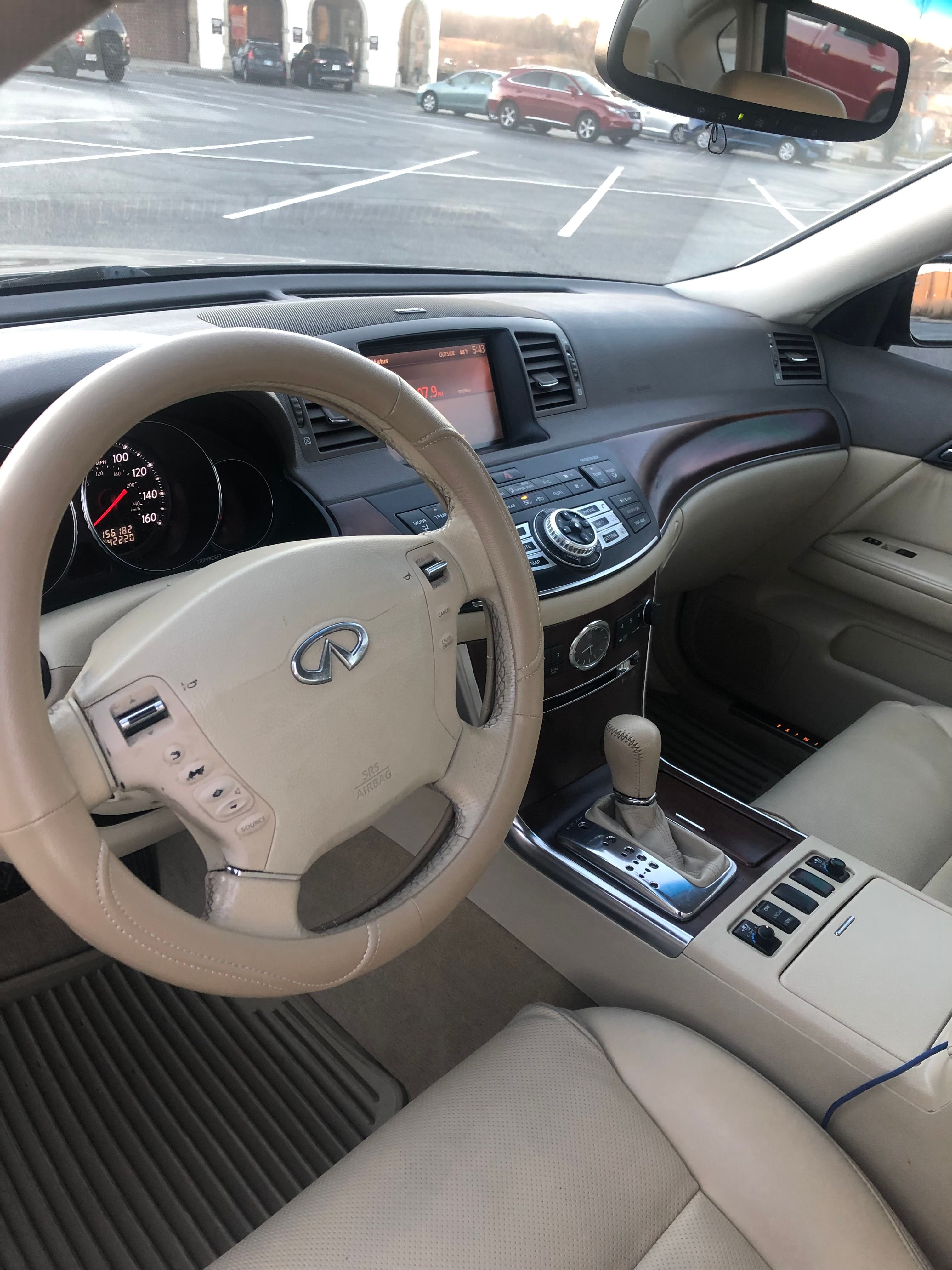Used 2008 INFINITI M35 x w/ Technology Pkg AWD/4WD image 2