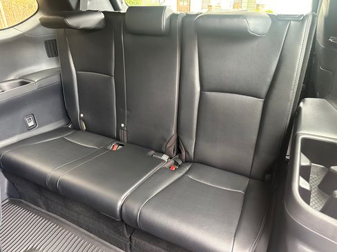 Used 2025 Toyota Grand Highlander AWD Hybrid image 9