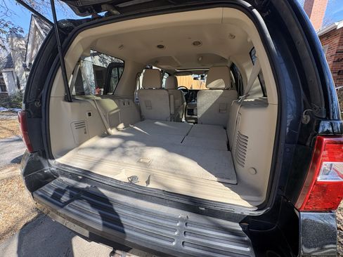 Used 2015 Ford Expedition Limited w/ Equipment Group 301A image 18