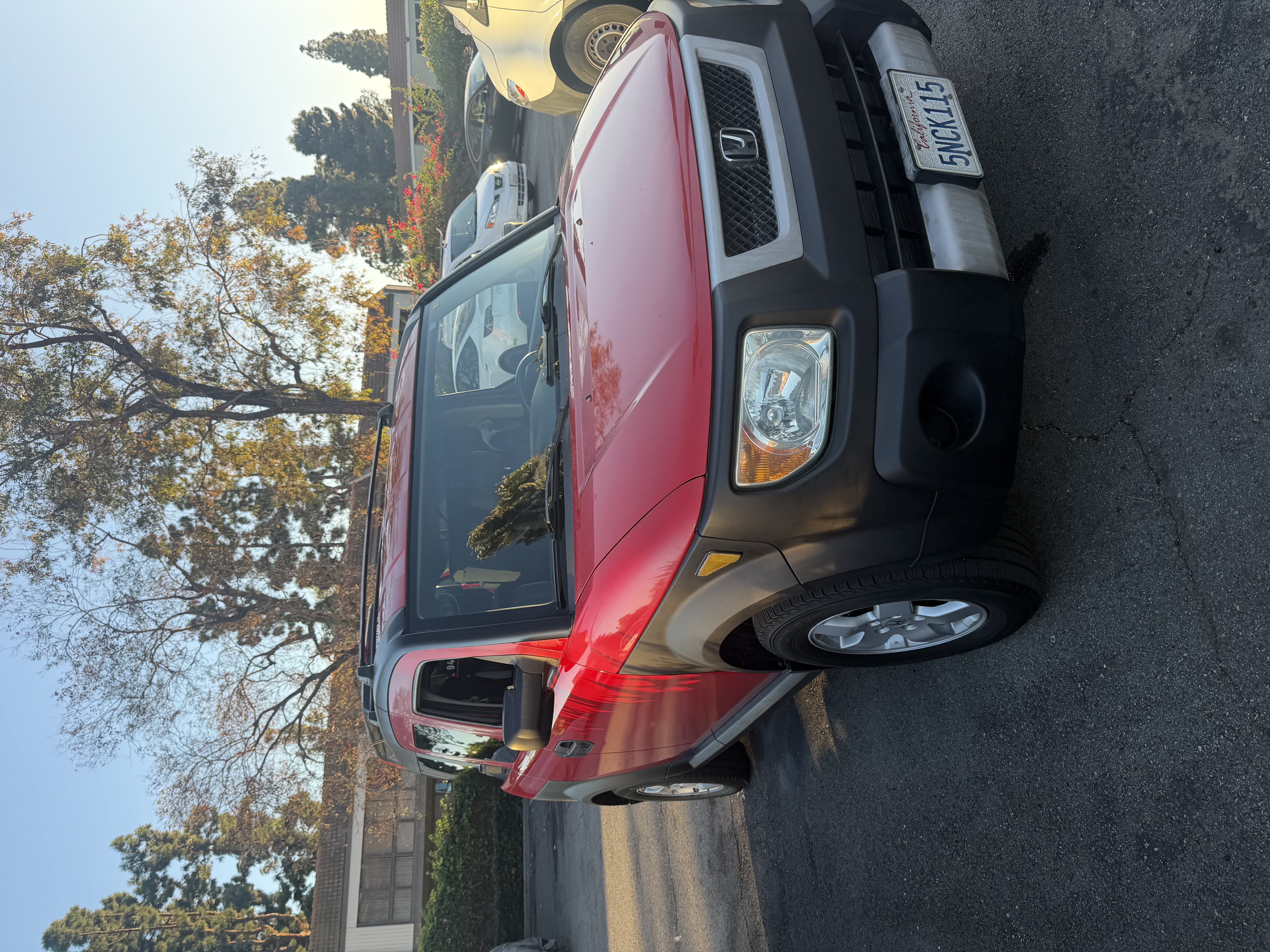 Used 2005 Honda Element EX image 1