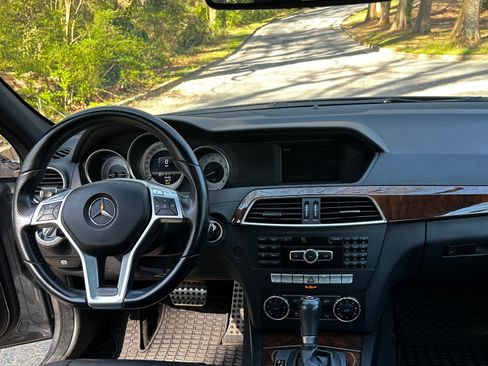 Used 2013 Mercedes-Benz C 300 C 300 4MATIC Sport Sedan 4D image 10