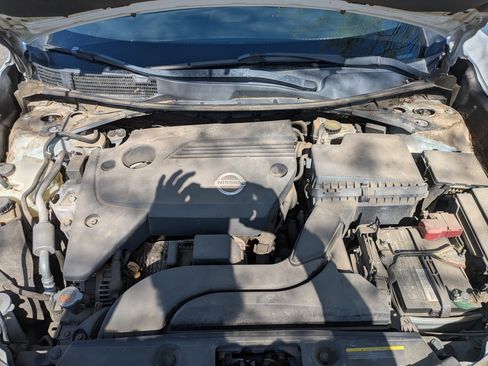 Used 2013 Nissan Altima 2.5 S image 12