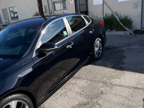 Used 2019 Kia Optima S image 6