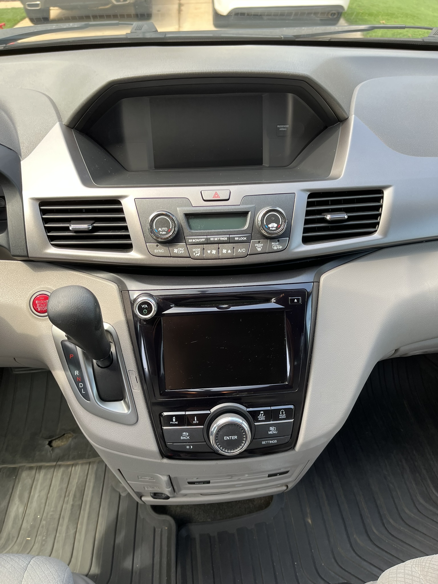 Used 2016 Honda Odyssey SE image 12