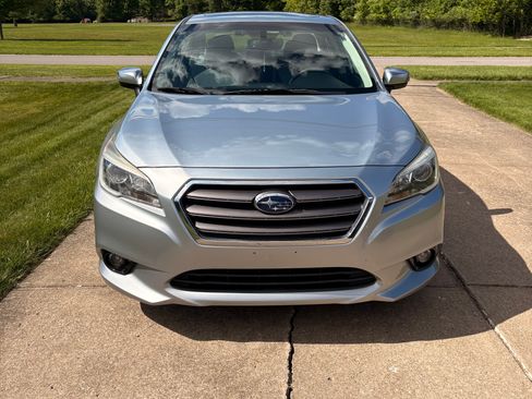 Used 2017 Subaru Legacy 2.5i Sport AWD/4WD image 2