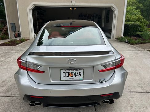 Used 2015 Lexus RC F w/ Premium Package RWD image 12