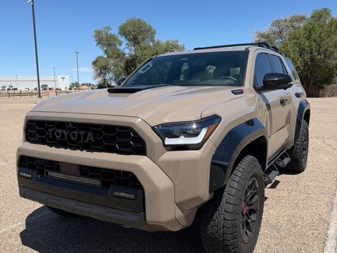 Used 2025 Toyota 4Runner TRD Pro AWD/4WD image 9
