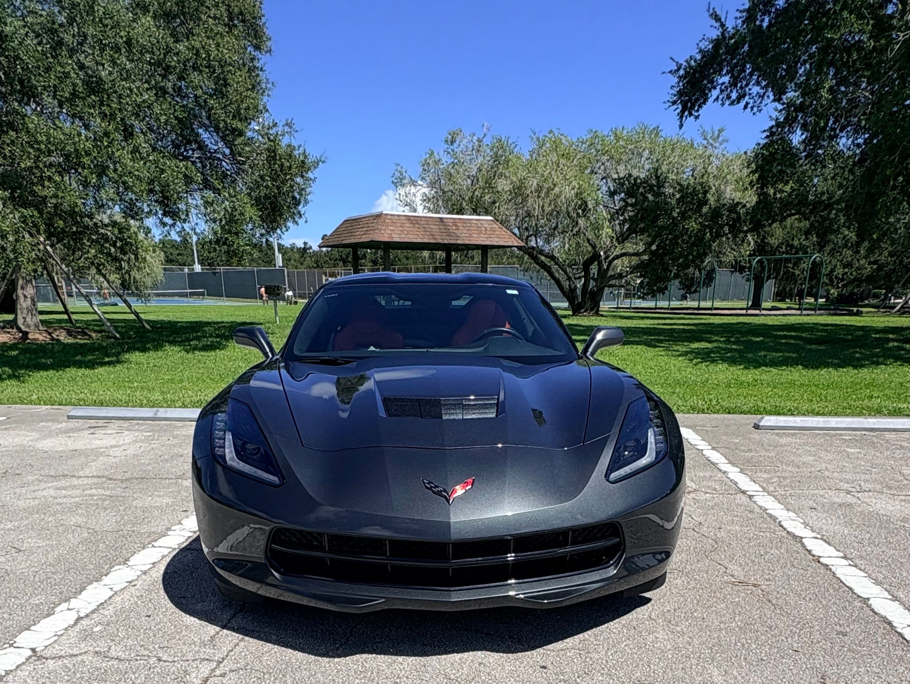 Used 2019 Chevrolet Corvette Stingray Coupe w/ Carbon Flash Badge Package RWD image 17