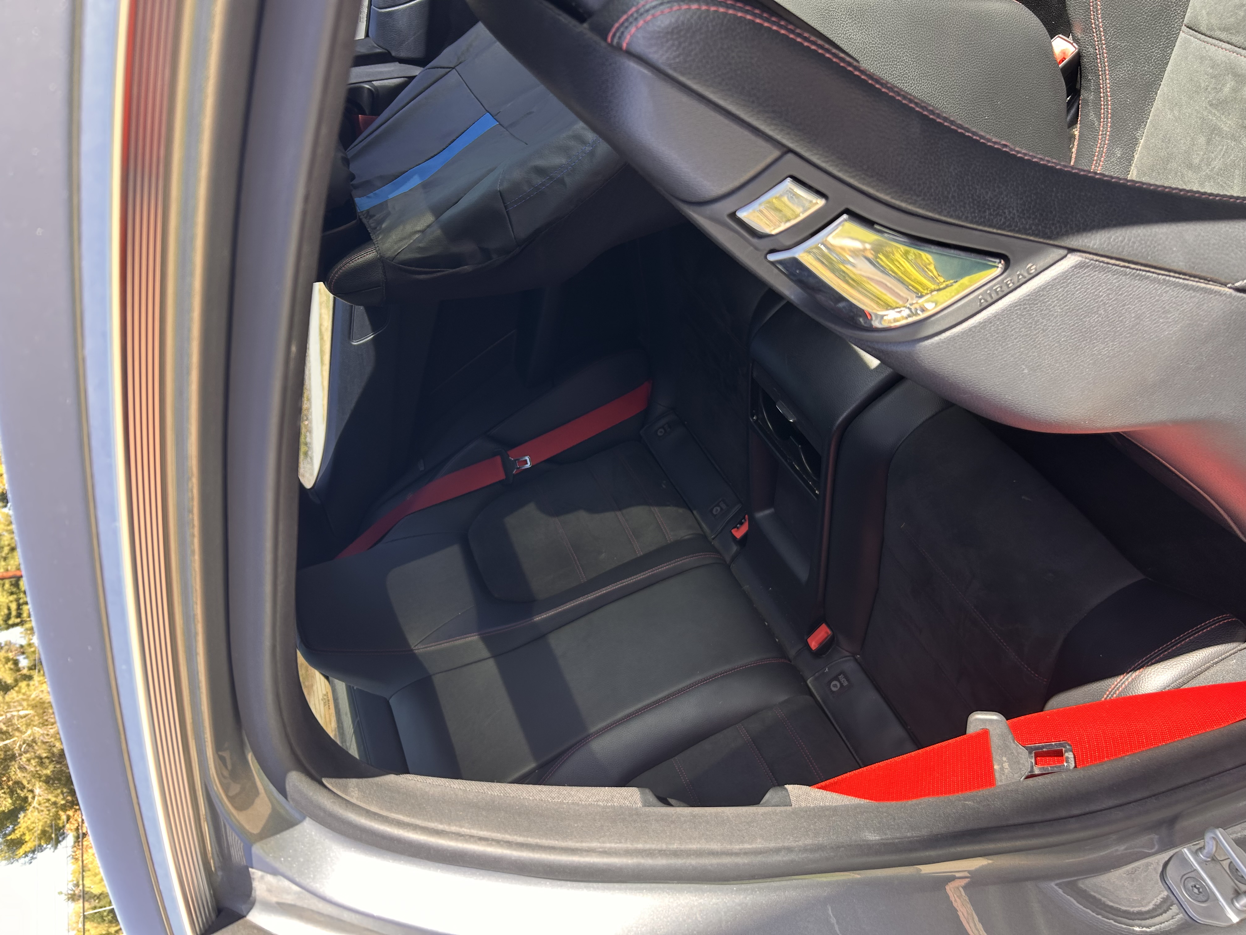 Used 2013 Mercedes-Benz C 250 Coupe image 9