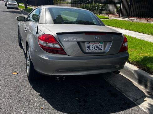 Used 2006 Mercedes-Benz SLK 280 image 2
