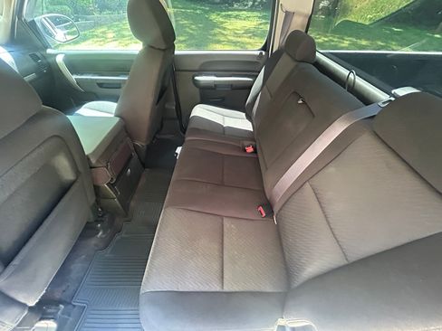 Used 2014 Chevrolet Silverado 2500 LT AWD/4WD image 20