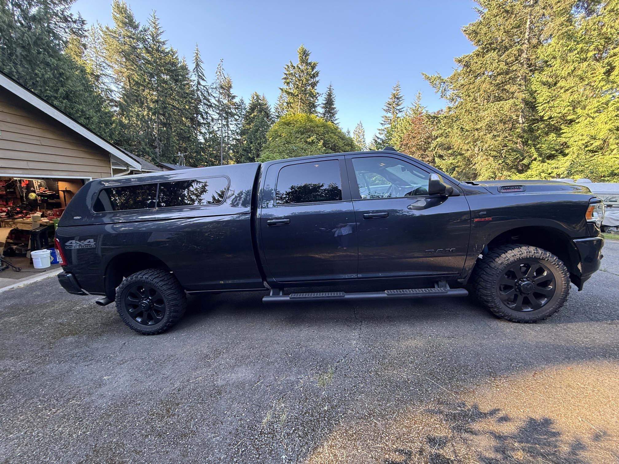 Used 2020 RAM 2500 Big Horn w/ Level 1 Equipment Group AWD/4WD image 1