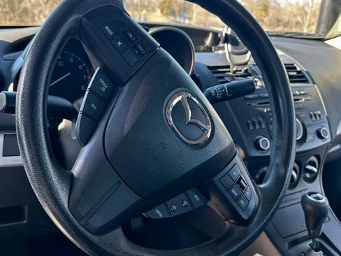 Used 2013 MAZDA MAZDA3 i Sport image 13