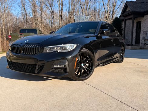Used 2020 BMW 330i Sedan w/ M Sport Package image 8