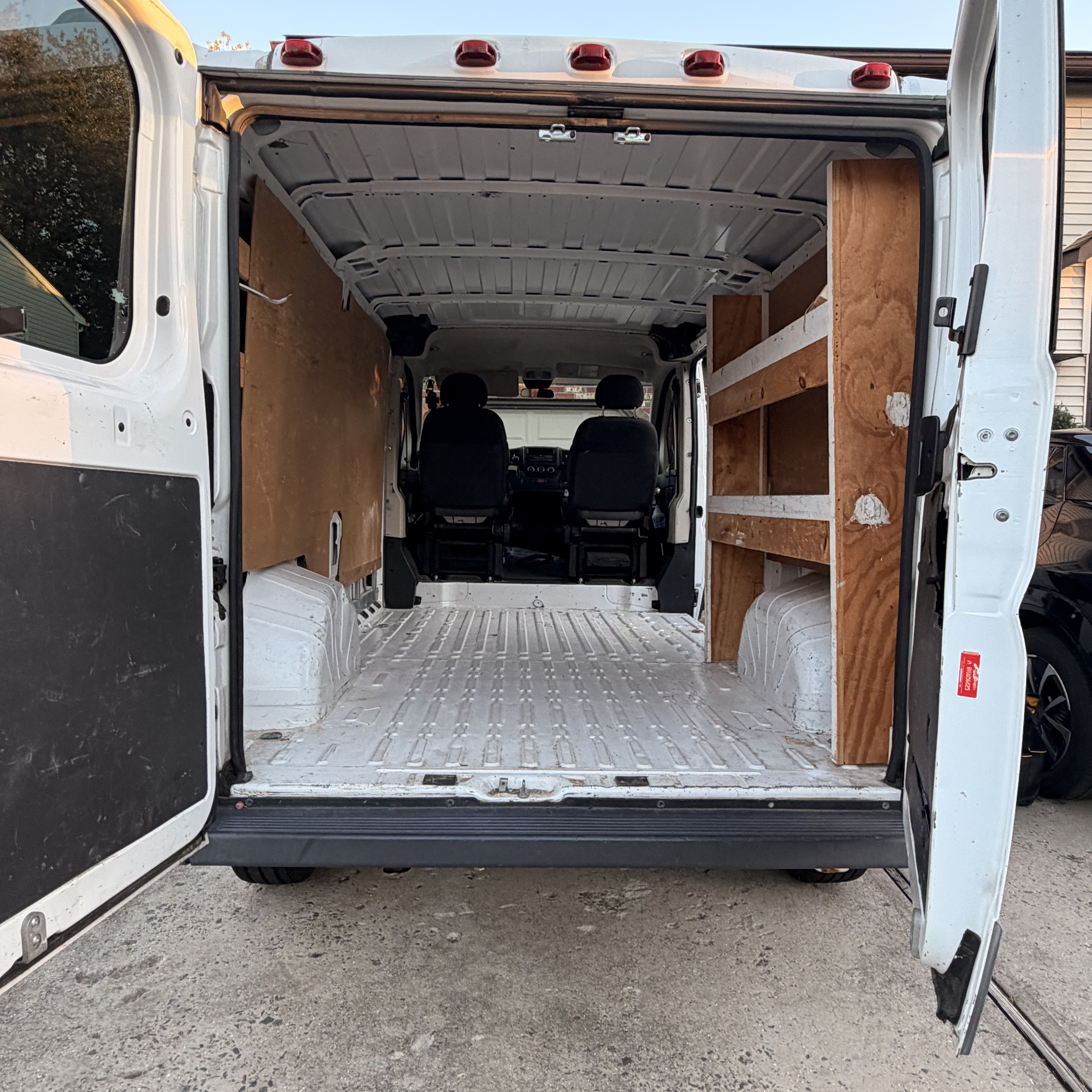 Used 2016 RAM ProMaster 1500 w/ Premium Appearance Group FWD image 6
