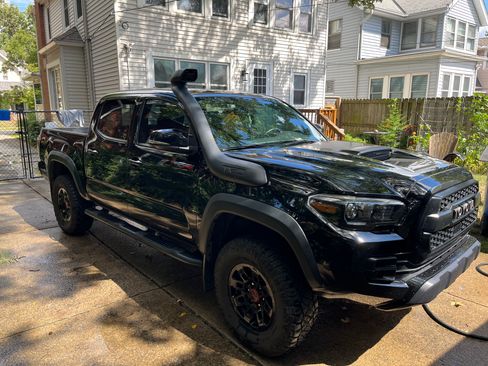 Used 2019 Toyota Tacoma TRD Pro image 10