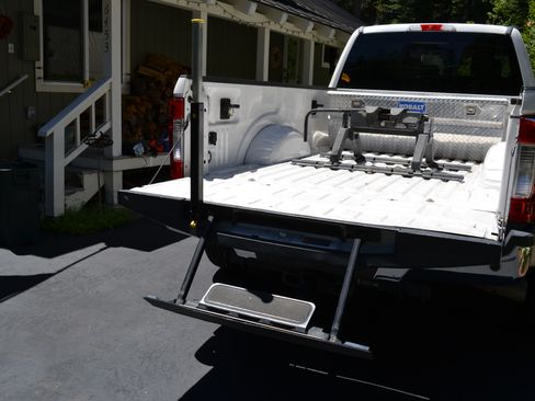 Used 2019 Ford F350 Lariat w/ Lariat Ultimate Package AWD/4WD image 5