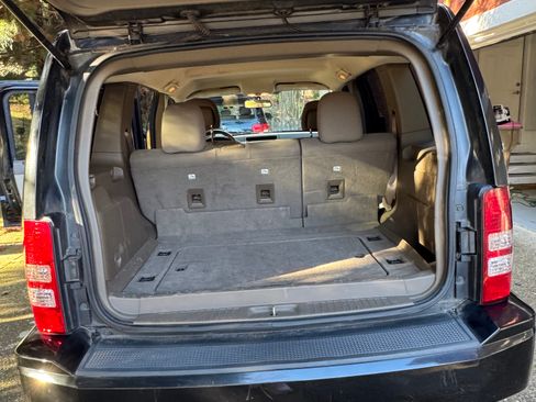 Used 2012 Jeep Liberty Sport w/ Popular Equipment Group image 12