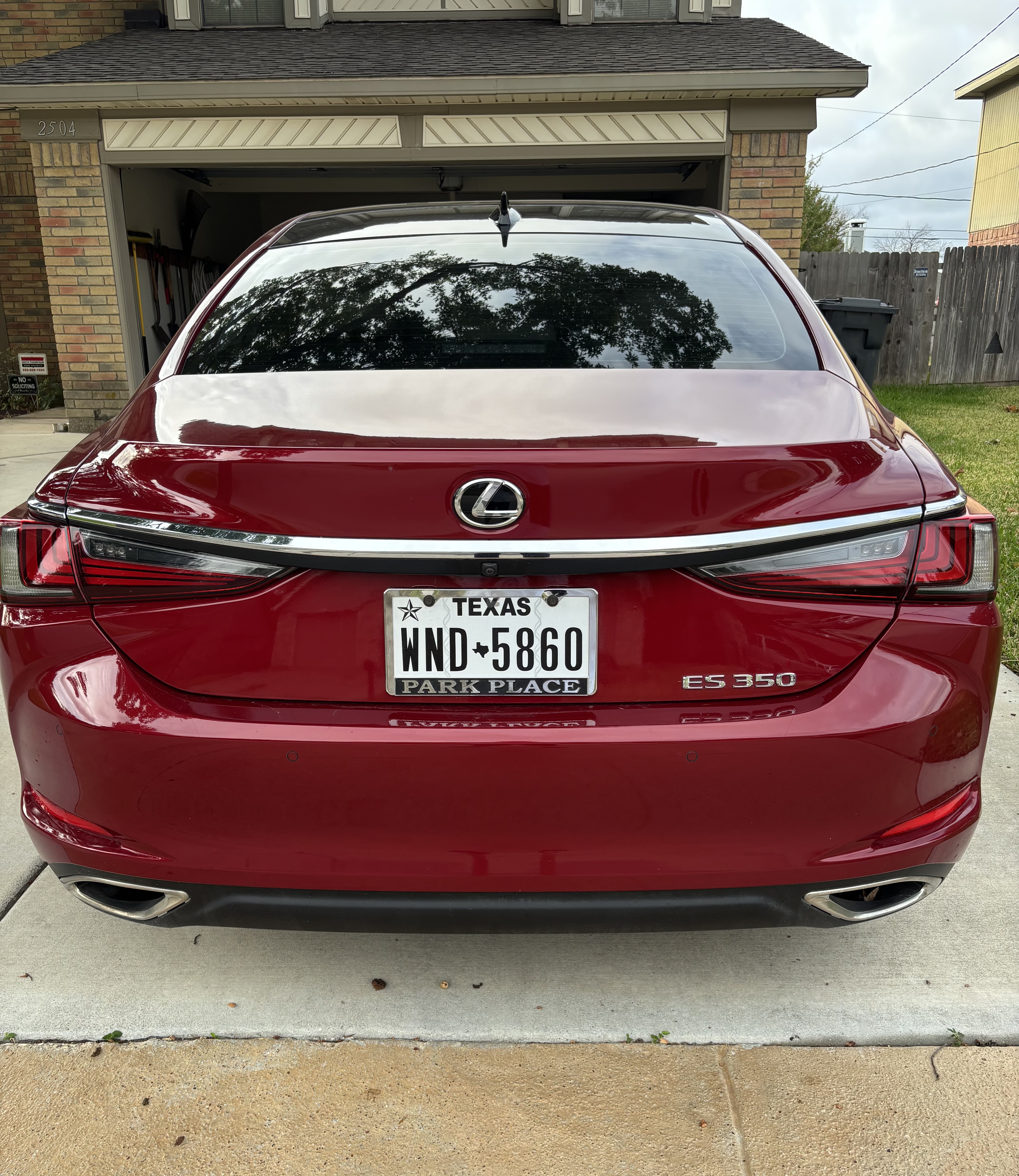 Used 2019 Lexus ES 350 Ultra Luxury w/ Accessory Package 2 FWD image 8