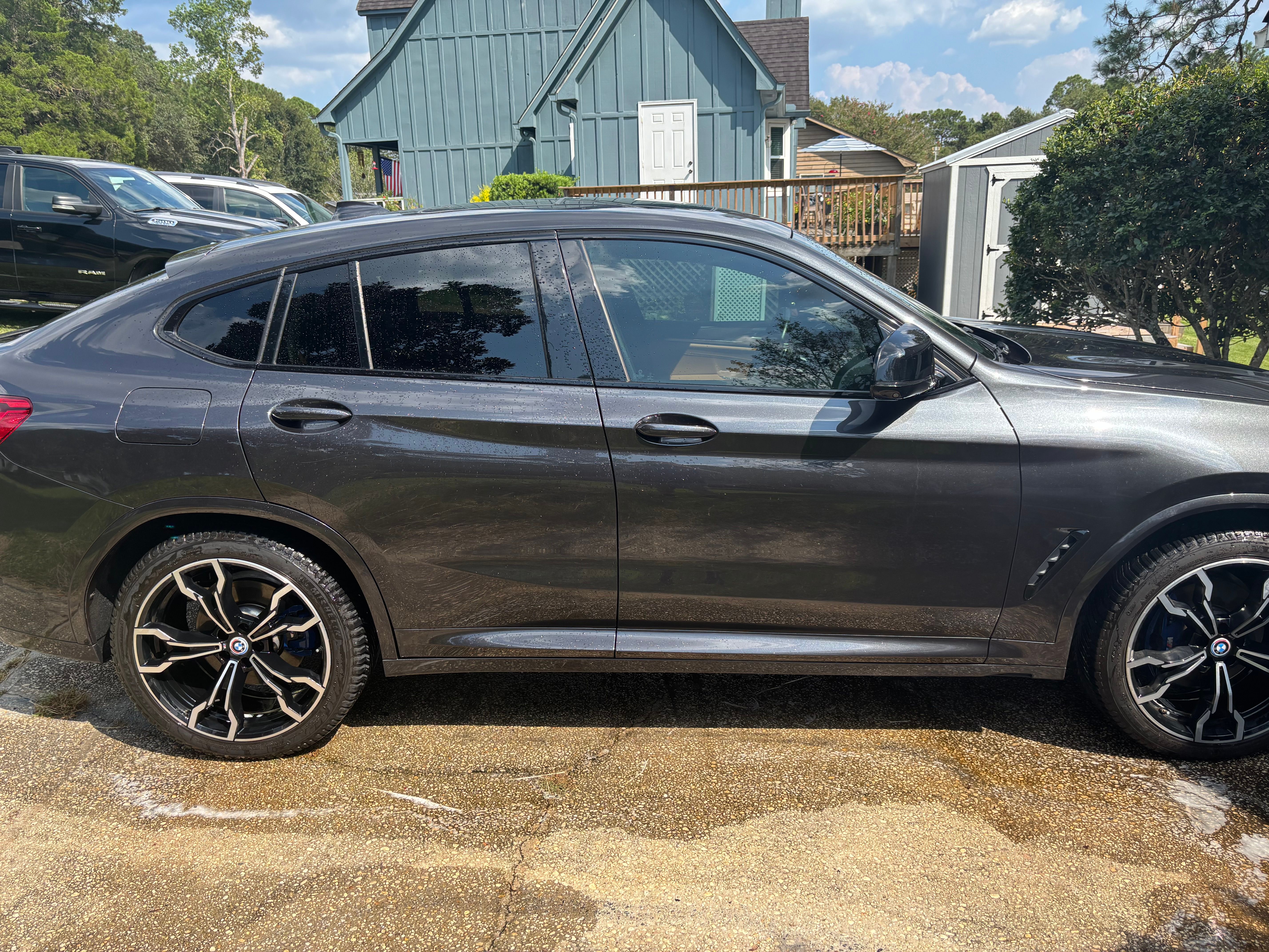 Used 2019 BMW X4 M40i w/ Executive Package AWD/4WD image 2