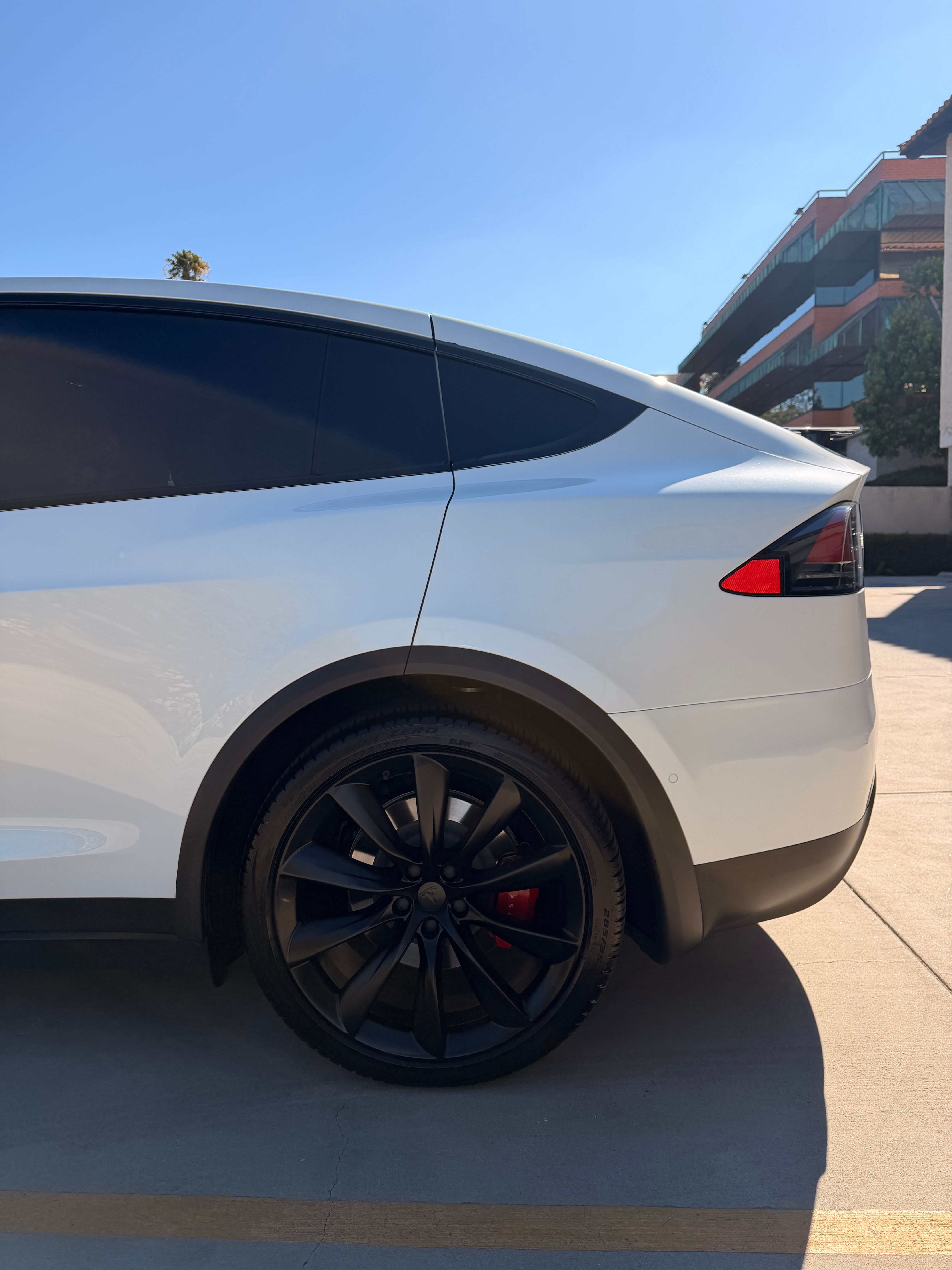 Used 2020 Tesla Model X Performance AWD/4WD image 16