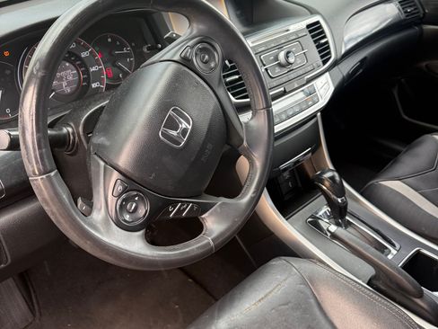 Used 2014 Honda Accord Sport image 18