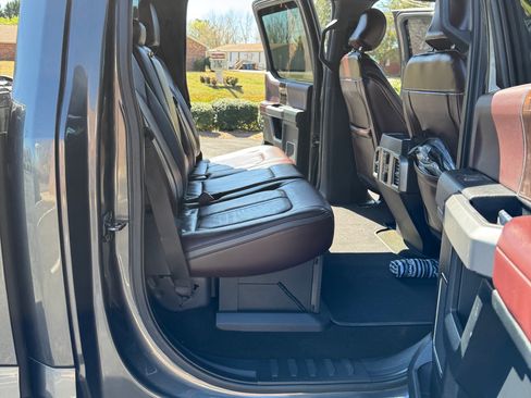 Used 2017 Ford F350 Platinum w/ Platinum Ultimate Package image 17
