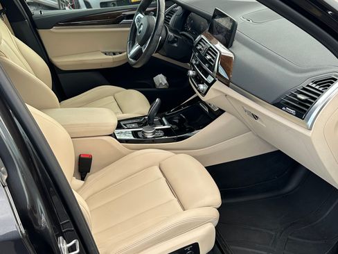 Used 2021 BMW X3 M40i w/ Parking Assistance Package image 11