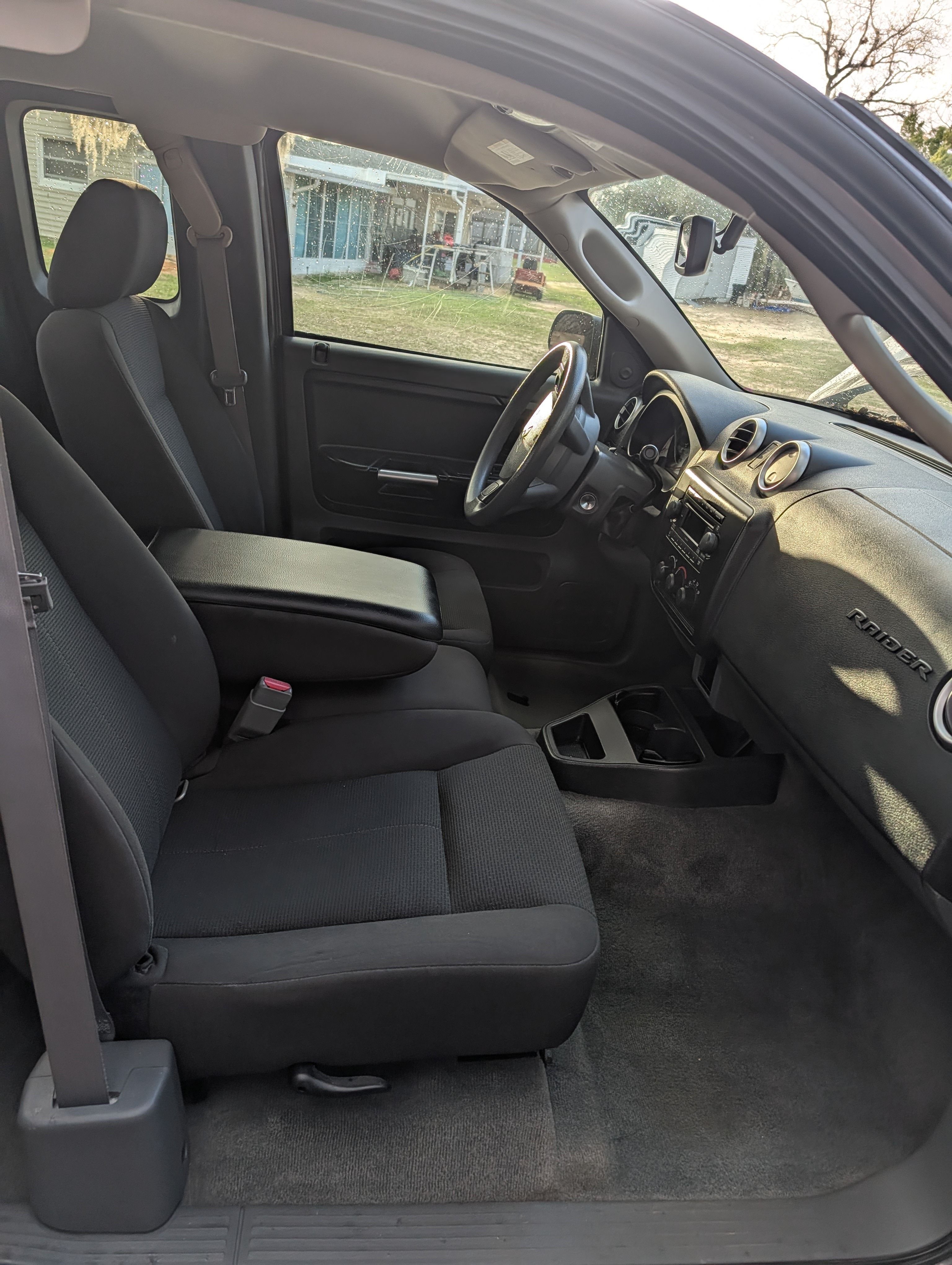 Used 2007 Mitsubishi Raider LS RWD image 9