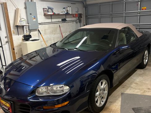 Used 2002 Chevrolet Camaro LT w/ Performance Handling Pkg image 21