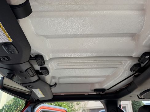 Used 2020 Jeep Wrangler Unlimited Sahara w/ Uconnect 4C Nav & Sound Group image 21