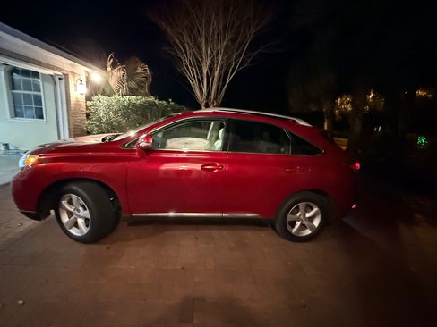 Used 2011 Lexus RX 350 AWD w/ Premium Pkg image 19
