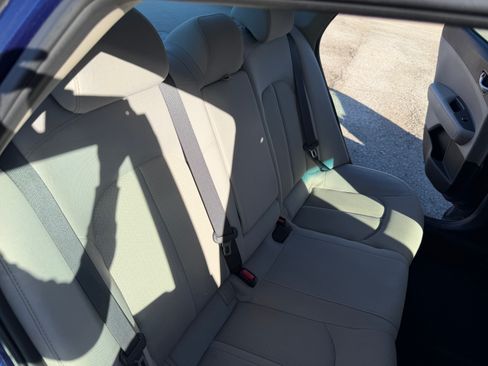 Used 2017 Kia Optima LX image 17