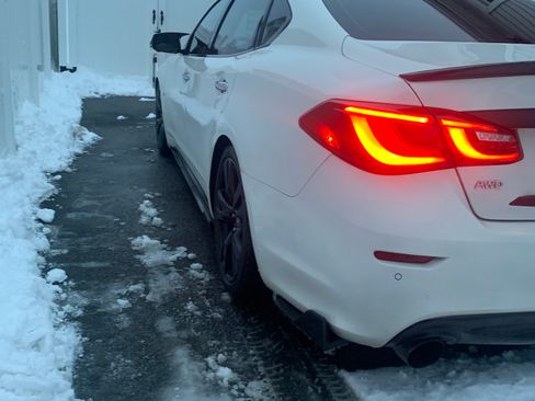 Used 2015 INFINITI Q70 L 5.6 image 9