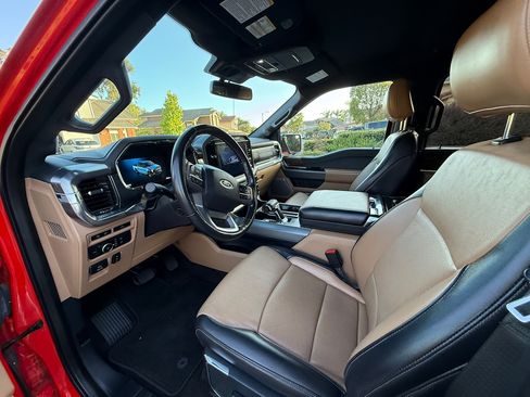 Used 2021 Ford F150 Lariat w/ Equipment Group 502A High RWD image 16