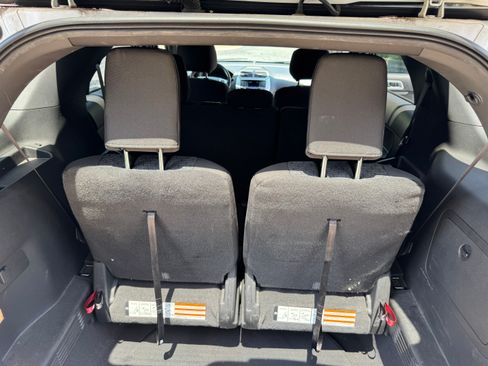 Used 2014 Ford Explorer XLT AWD/4WD image 17