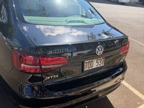 Used 2016 Volkswagen Jetta Sport image 6