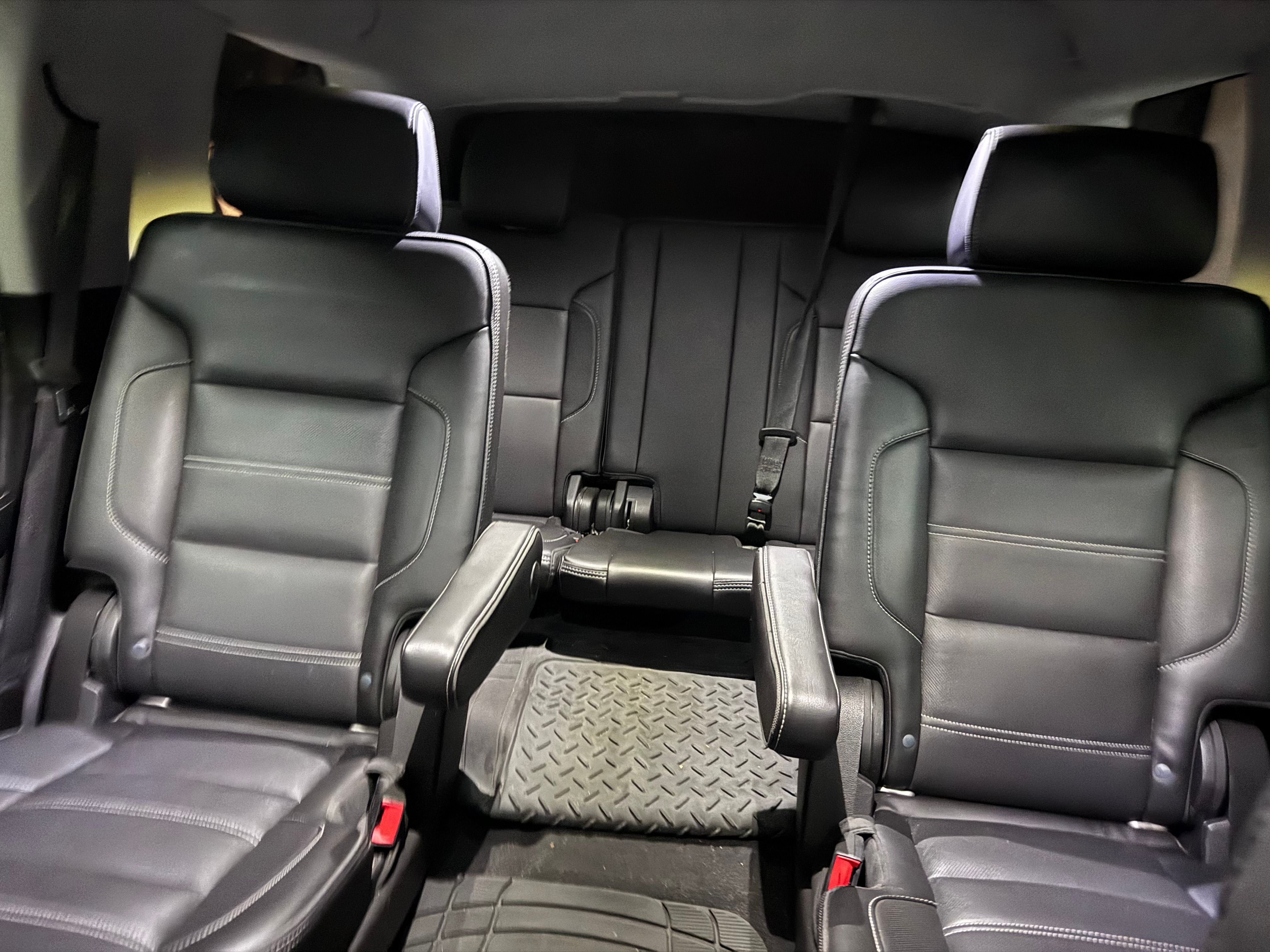 Used 2020 GMC Yukon Denali RWD image 11